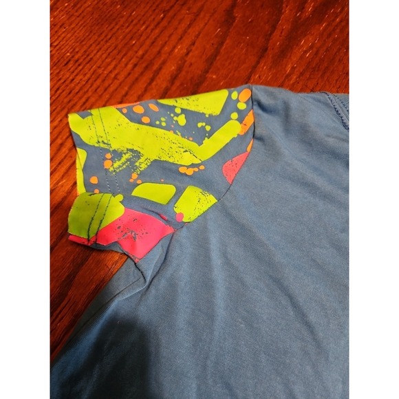 NIKE Just Do It Swoosh Blue Multicolor T-Shirt The Nike Tee Medium 5-6 YRS (A691 - Picture 7 of 8